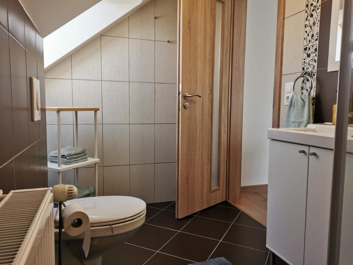 Dalia Apartman Тихани Екстериор снимка
