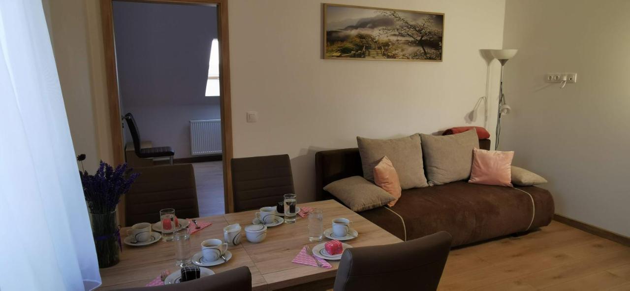 Dalia Apartman Тихани Екстериор снимка